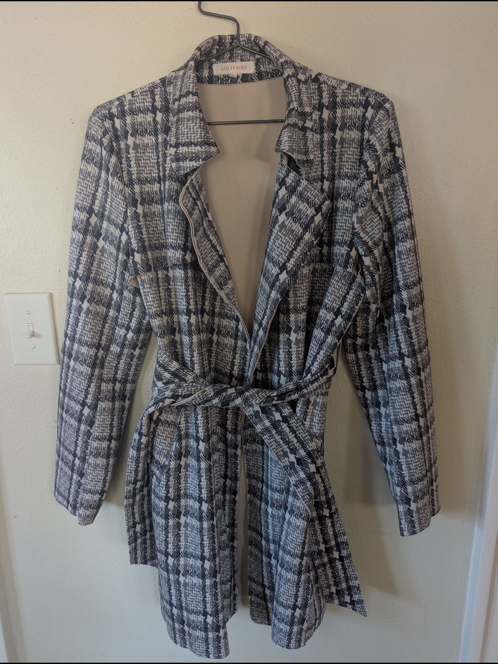 Solitaire Black & White  Plaid Faux Suede Tie-Waist Jacket Women's Large